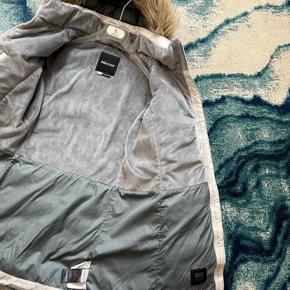 Marmot womens 700 fill power down jacket - Picture 7 of 15